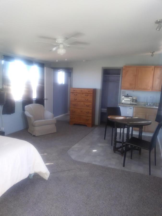 Mountain View Efficiency Apartment Tombstone Exterior photo
